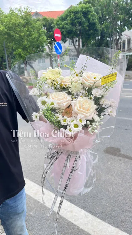 Điện hoa Bạc Liêu là gì? Ưu điểm vượt trội so với phương thức mua hoa truyền thống ?