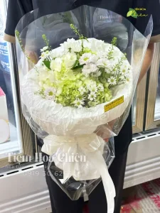 Tặng hoa tươi gì cho người yêu vừa đẹp – vừa đúng vào ngày kỷ niệm đầu tiên?