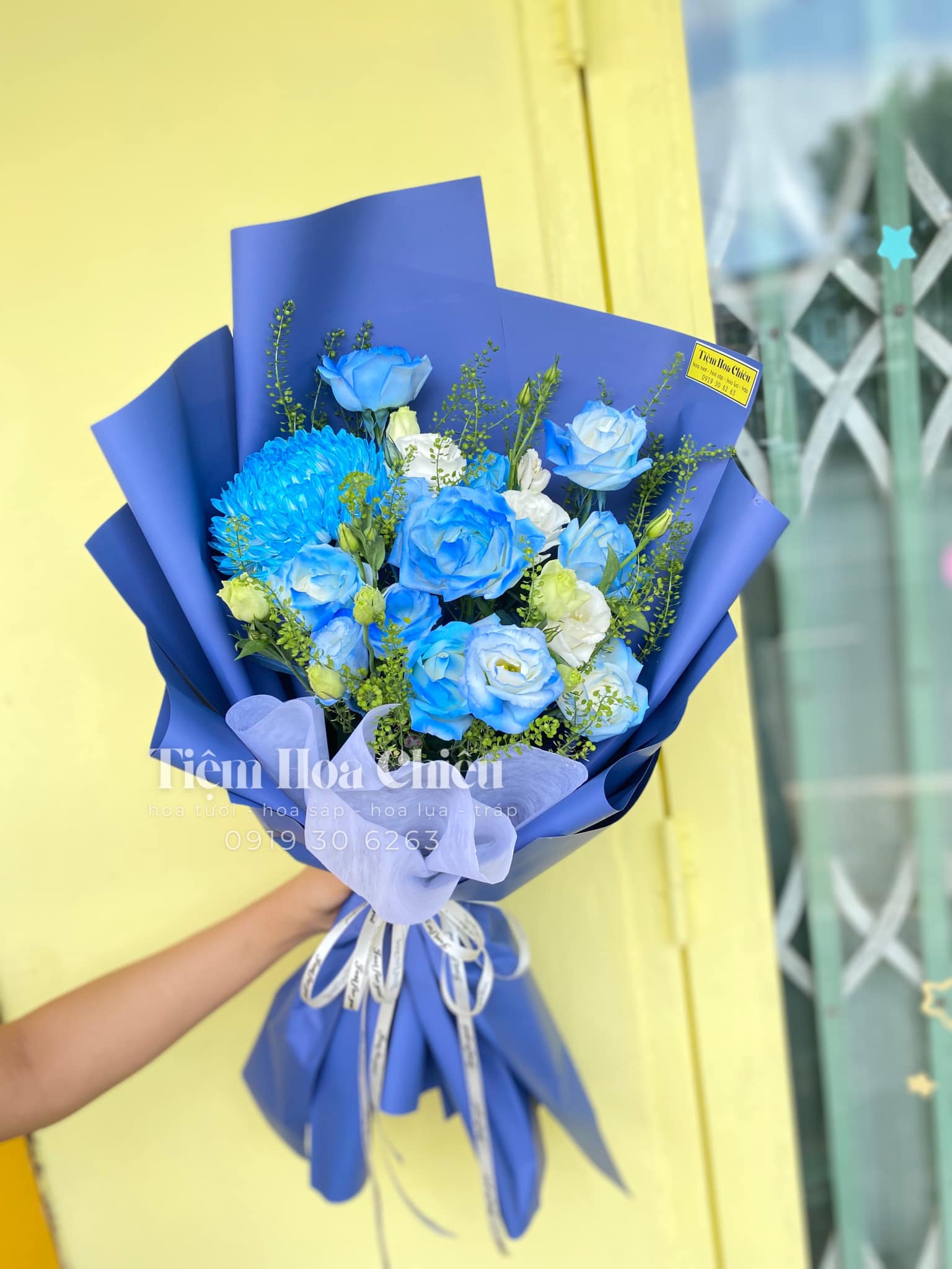 Hoa Bó Tone xanh dương 00112