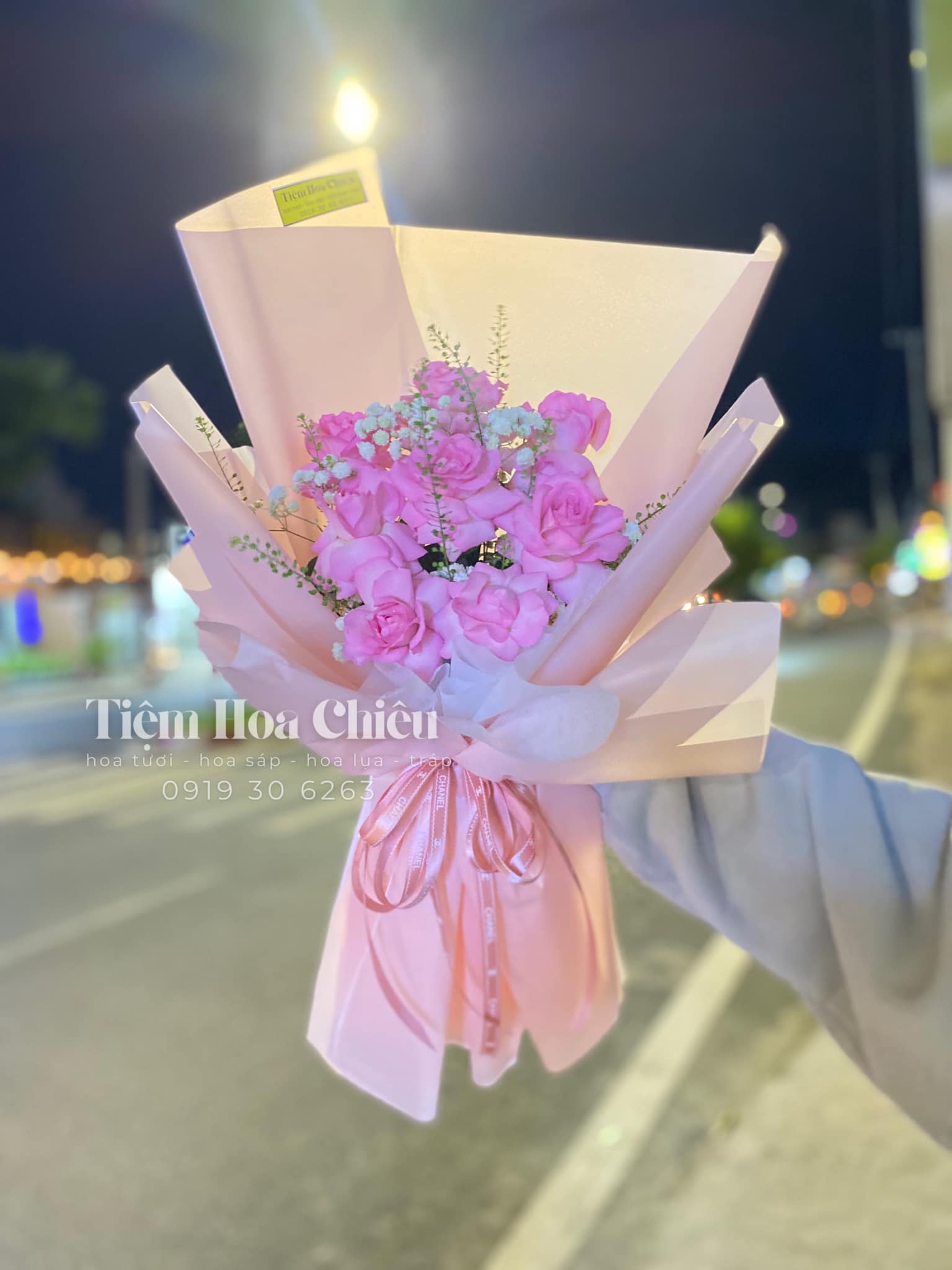 Hoa Bó Hồng kem dâu 00114