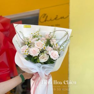 Hoa bó đỏ Ecuador tone đen 0091