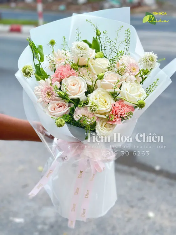 Kinh nghiệm đặt hoa tươi sinh nhật cho người yêu đầy ấn tượng