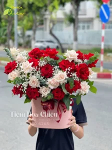 Bí quyết đặt hoa chúc mừng thăng chức ghi lại dấu ấn sâu đậm nhất trong lòng người nhận