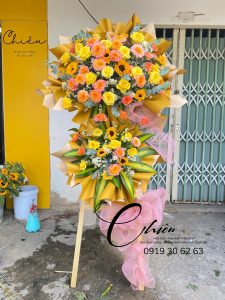 KỆ HOA CHÚC MỪNG KHCM23