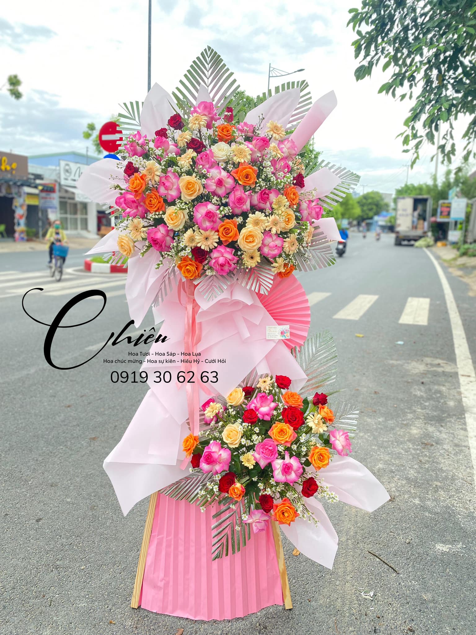 KỆ HOA CHÚC MỪNG KHCM34