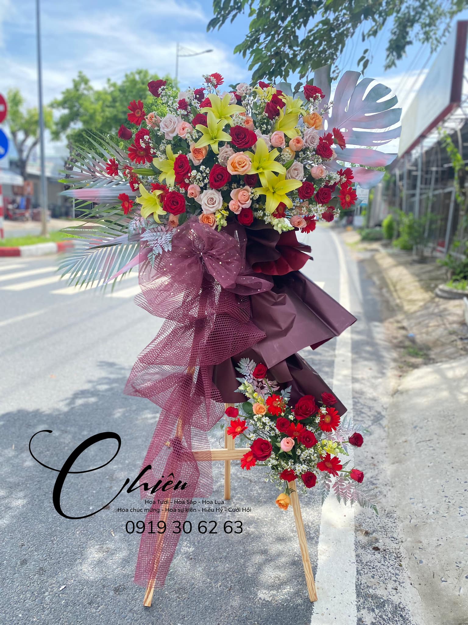 KỆ HOA CHÚC MỪNG KHCM36