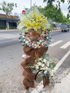 KỆ CHIA BUỒN KCB047