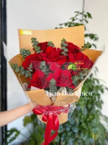 Đặt hoa mừng khai trương đẹp mang ý nghĩa may mắn, tài lộc và sự thịnh vượng