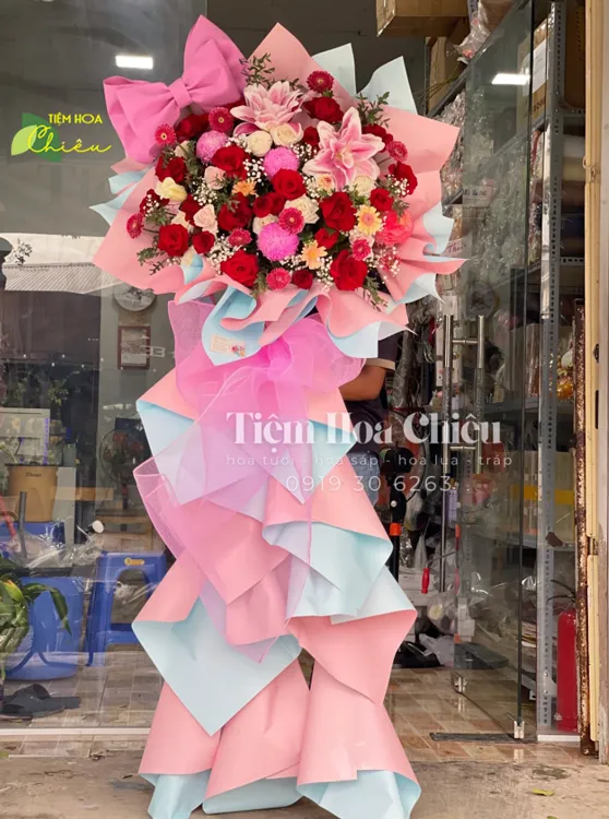 Đặt hoa chúc mừng khơi dậy cảm hứng và khát vọng cho sự thành công trong mọi hành trình mới