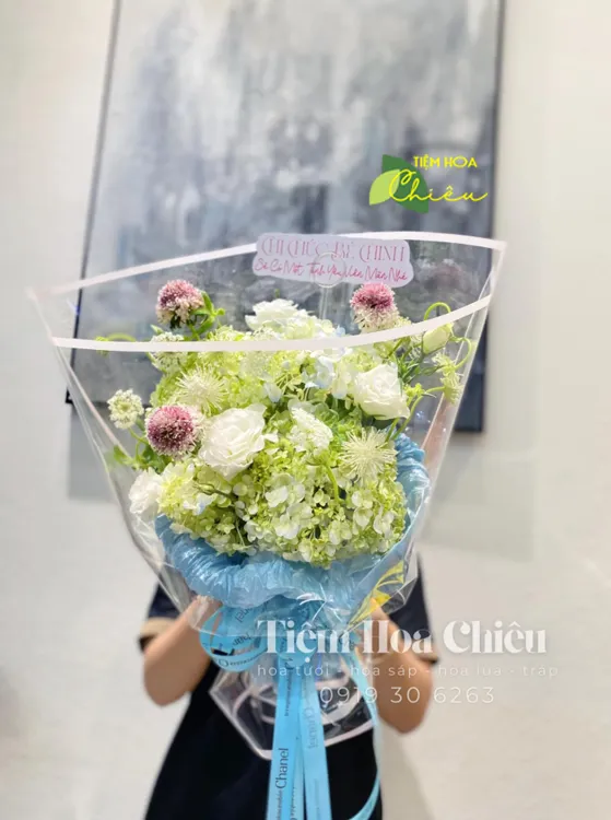 Đặt hoa sinh nhật cảm nhận vẻ đẹp nguyên bản và gửi trao nhau thông điệp ý nghĩa tinh thần