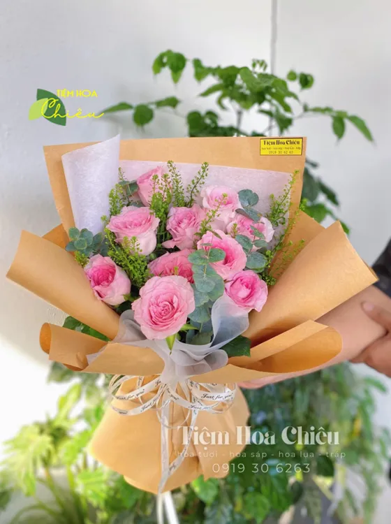 Lẳng hoa món quà vừa đẹp, vừa tinh tế lý tưởng cho mọi dịp sinh nhật gửi gắm yêu thương