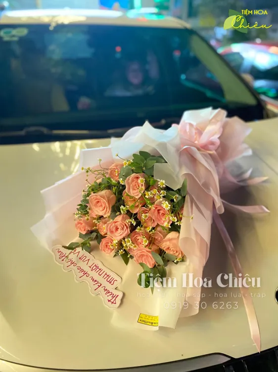 Đặt hoa sinh nhật món quà của bạn truyền tải được lời chúc chân thành và sự ấm áp nhất