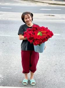 Đặt hoa sinh nhật gửi gắm thông điệp về tương lai tươi sáng, hạnh phúc và viên mãn