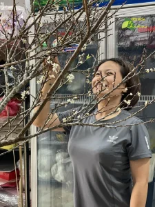 Hoa mận chưng tết đẹp tại Shop hoa Bạc Liêu - Mỹ cảnh tuyệt trần giữa tiết trời lập xuân 2026