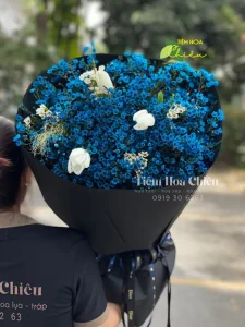 Hoa tươi mang vẻ đẹp quyến rũ từ thiên nhiên mà còn là món quà gửi gắm nhiều ý nghĩa tinh thần