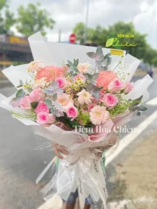 Dịch vụ đặt hoa tươi Bạc Liêu - Món quà tinh thần gửi gắm bao tâm ý mang đến không gian đầy ấn tượng.