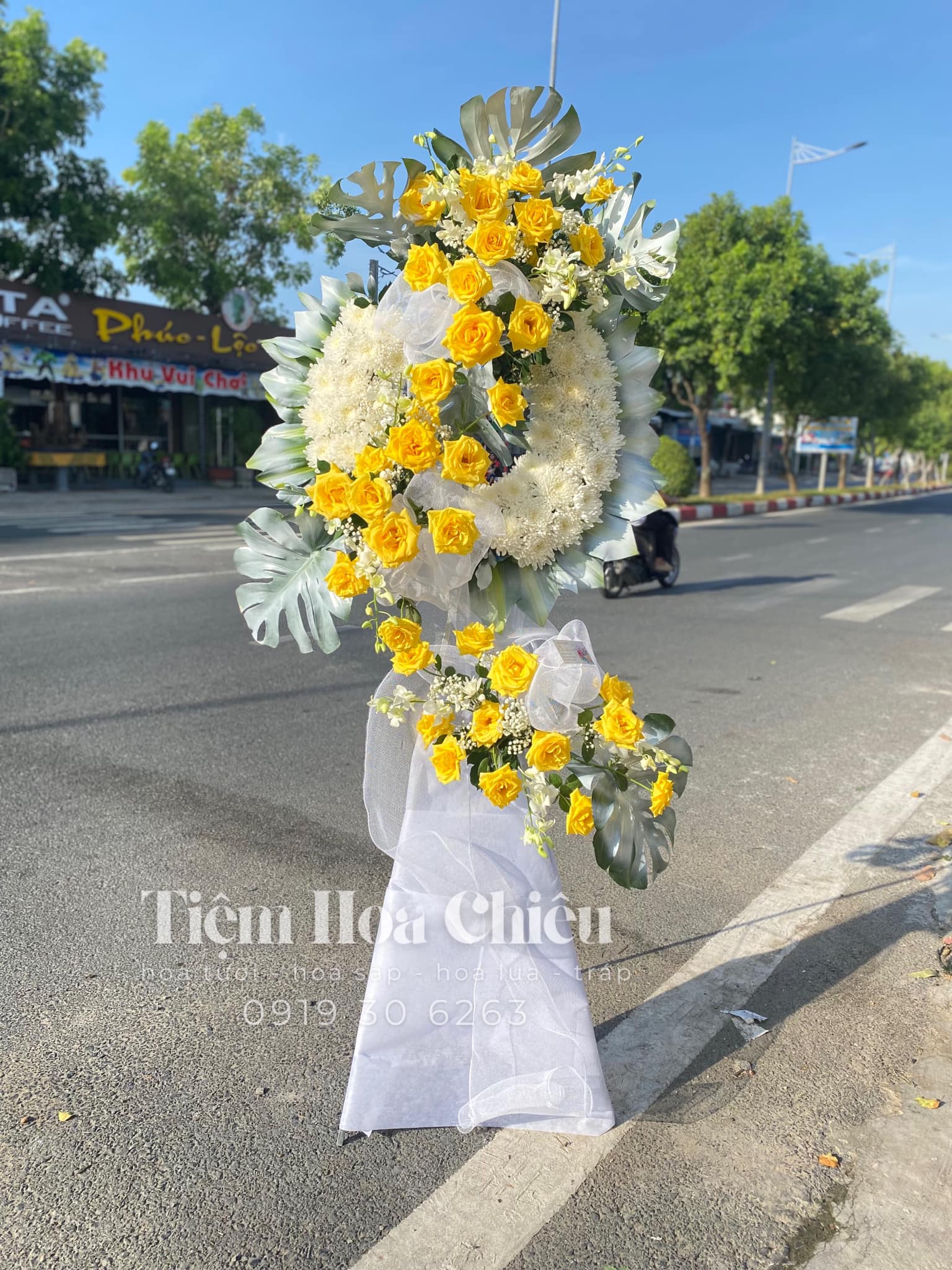 KỆ CHIA BUỒN KCB106