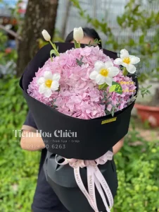 Hoa tươi tặng 30/4 ý nghĩa cho ngày giải phóng miền nam giữ nguyên mọi nét đẹp dân tộc.