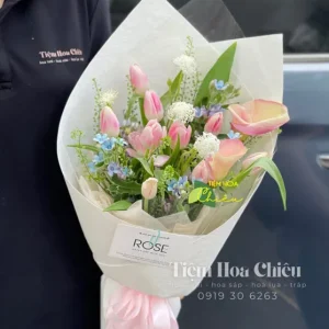 Cửa hàng hoa tươi Bạc Liêu - Đặt bó hoa tươi gửi gắm lời chúc từ tận trái tim của mình đến với người nhận.