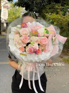 Đặt hoa chúc mừng được thiết kế đẹp mắt, giúp bạn gửi gắm những lời chúc ý nghĩa nhất đến người nhận.