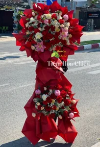 Đặt lãng hoa chúc mừng khai trương công ty, cửa hàng luôn hồng phát và trường tồn mãi mãi.