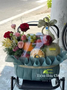 Dịch vụ đặt giỏ trái cây quà tặng mang lại sản phẩm đẹp với chất lượng đạt chuẩn, nâng tầm giá trị món quà.