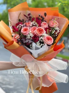 Đặt hoa chúc mừng ngày nhà giáo 20 11 chúc thầy cô giáo thành công trên con đường sự nghiệp trồng người.