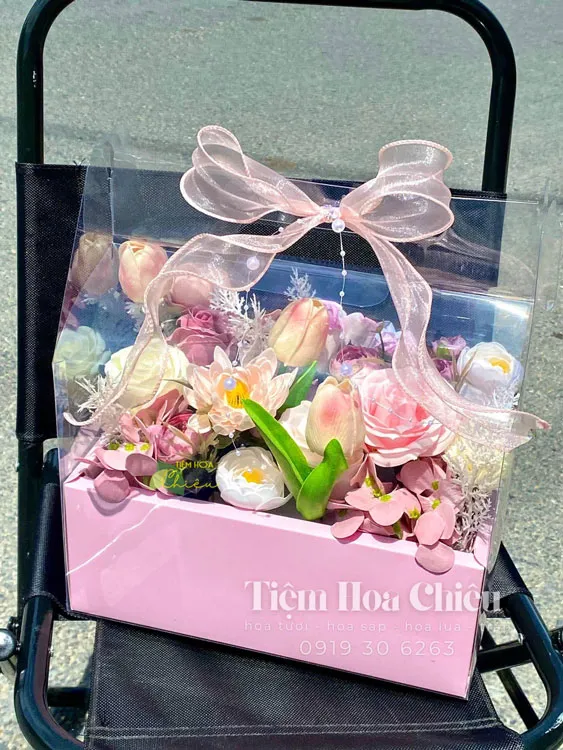 Shop bán hoa Bạc Liêu - Đặt hộp hoa sinh nhật cực đẹp, sang chảnh và đầy cuốn hút, giá chỉ từ 100.000 đồng