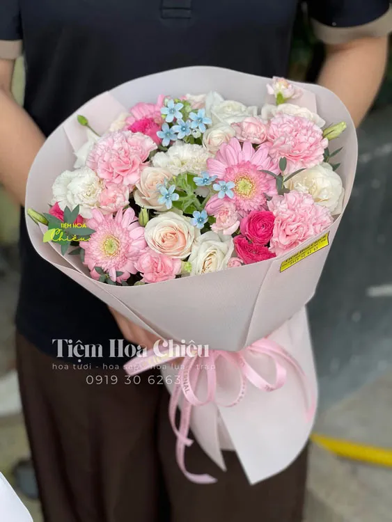Đặt điện hoa toàn quốc gửi gắm yêu thương đến bất cứ nơi đâu, đặc biệt khi cần giao nhanh chóng, an toàn.