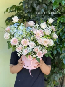 Giỏ hoa giá rẻ đẹp, sang trọng với giá chỉ từ 300k và giao hoa nhanh trong 1 giờ tại Bạc Liêu.