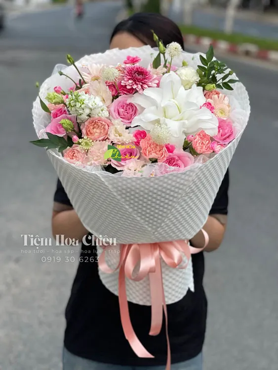 Cửa hàng hoa tươi gần đây CHIÊU - Đặt hoa bó thiết kế tinh tế, gửi trọn thông điệp yêu thương.