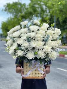 Hoa tươi tri ân ngày Thương Binh Liệt Sĩ 27/7 tôn vinh và đề cao những cống hiến của anh hùng, thương binh liệt sĩ.