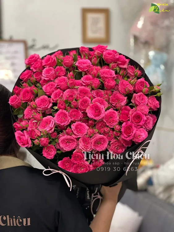 Đặt hoa chúc mừng khai trương gửi lời chúc may mắn tốt đẹp, thành công, luôn thuận lợi trong kinh doanh.