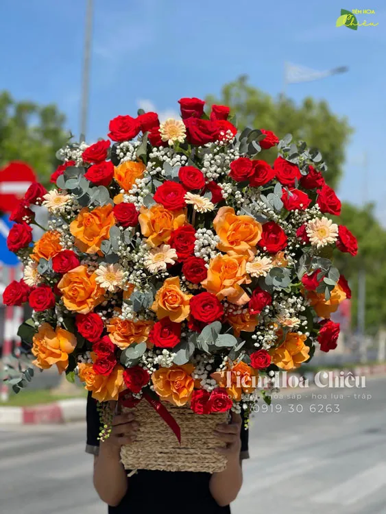 Đặt hoa chúc mừng khai trương gửi lời chúc may mắn tốt đẹp, thành công, luôn thuận lợi trong kinh doanh.