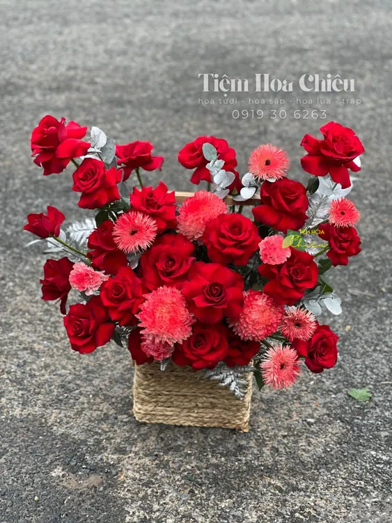 Shop hoa tươi Bạc Liêu - Đặt hoa mừng thọ thể hiện trọn vẹn đạo hiếu, vừa trang nhã, vừa đong đầy tình cảm.