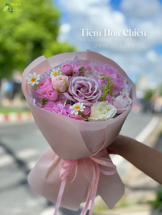 Cửa hàng hoa Bạc Liêu - Đặt hoa sáp lưu giữ vẻ đẹp và mùi hương lâu dài, tạo độ tinh khiết, dịu nhẹ như hoa thật.