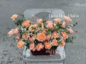 Cửa hàng hoa gần đây Bạc Liêu - Đặt giỏ hoa tươi tinh tế, nhẹ nhàng ghi điểm tuyệt đối trong mắt đối phương.