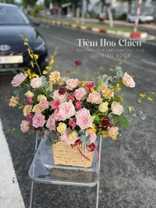 Shop hoa tươi gần đây CHIÊU - Đặt hoa tốt nghiệp để cùng chia sẻ niềm vui, niềm tự hào với người thân yêu.