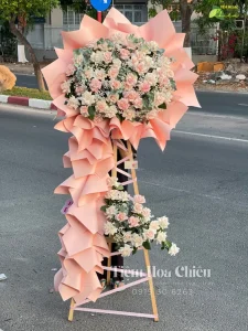 Đặt hoa chúc mừng khai trương bạc liêu thiết kế tinh tế - Khởi đầu tràn đầy may mắn và thành công.