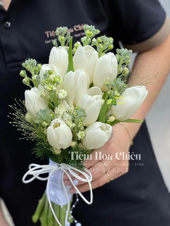 Hoa cưới tươi tại Tiệm Hoa Chiêu: Bí quyết lựa chọn hoàn hảo cho ngày trọng đại luôn lung linh.