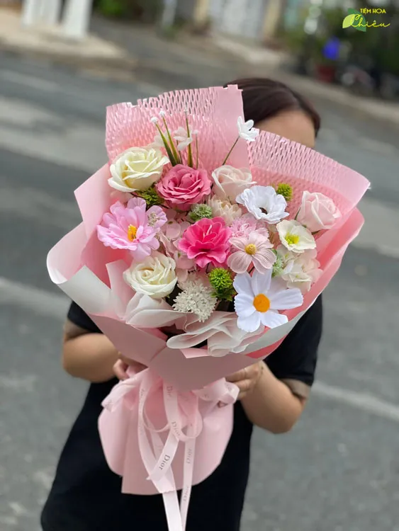 Hoa sáp mùi hương tinh khiết, dịu nhẹ thiết kế sang trọng, hiện đại được ưa chuộng nhất 2026.