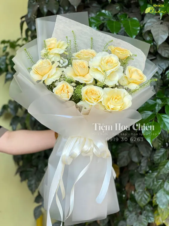Đặt hoa tươi bạc liêu - Bó hoa rực rỡ, thiết kế lạ mắt gây ấn tượng với mọi người ngay từ cái nhìn đầu tiên.