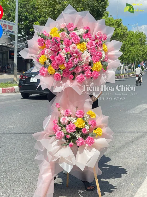 Shop hoa bạc liêu - Đặt kệ hoa khai trương phù hợp với không gian, ngành nghề, mang thông điệp cát lành.