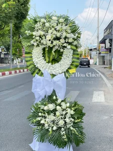 Kệ hoa tang Bạc Liêu thay bạn nói lời tạm biệt, mang đến sự an ủi và sẻ chia trong những khoảnh khắc khó khăn nhất.
