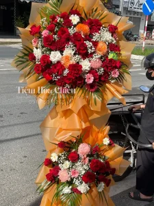 Shop hoa bạc liêu - Đặt kệ hoa khai trương phù hợp với không gian, ngành nghề, mang thông điệp cát lành.