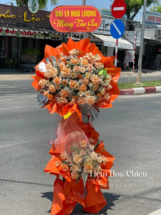 Tiệm hoa tươi gần đây CHIÊU - Đặt hoa tươi chúc mừng tân gia mở ra cánh cửa may mắn cho gia chủ!