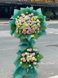 Đặt hoa chúc mừng Bạc Liêu gửi gắm lời chúc thành công, may mắn và niềm vui trọn vẹn đến người nhận.