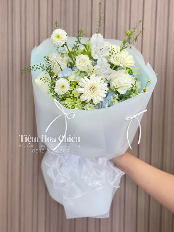 Đặt hoa tươi sinh nhật thiết kế đẹp mắt, ấn tượng, luôn bắt kịp xu thế mới nhất năm 2026.