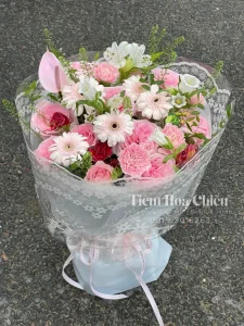 Đặt hoa tươi sinh nhật bạc liêu giúp người nhận cảm thấy hạnh phúc, vui vẻ và luôn luôn nhớ đến bạn.