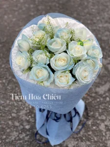 Đặt hoa chúc mừng ngày nhà giáo 20 11 món quà giá trị đong đầy cho sự kính mến, lòng biết ơn đến với người lái đò thầm lặng ấy.